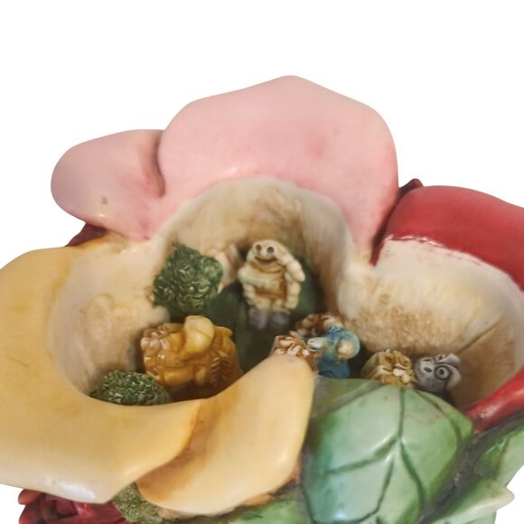 Harmony Kingdom 1999 Parade of Gifts Rose Bouquet Trinket Box Limited Edition - Picture 9 of 9